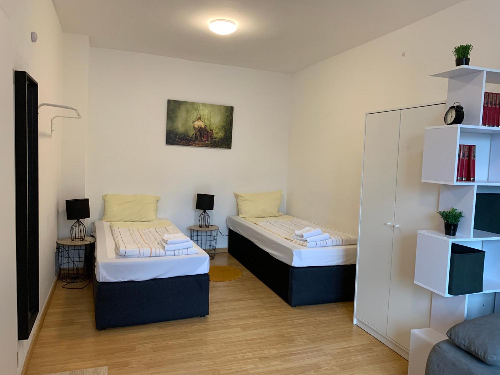 Praktische City Apartments Direkt Am Hauptbahnhof Neumunster Bagian luar foto