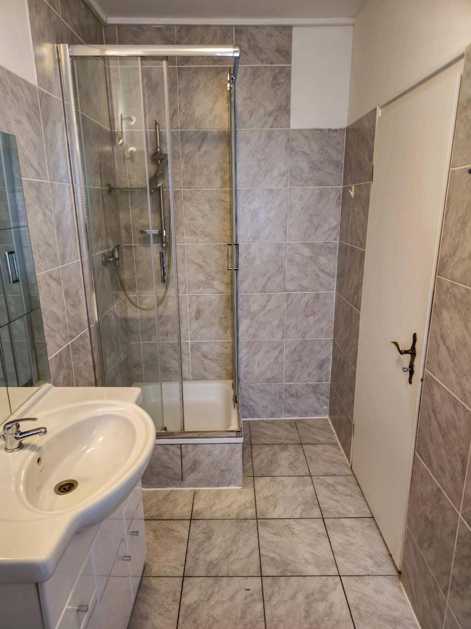 Praktische City Apartments Direkt Am Hauptbahnhof Neumunster Bagian luar foto